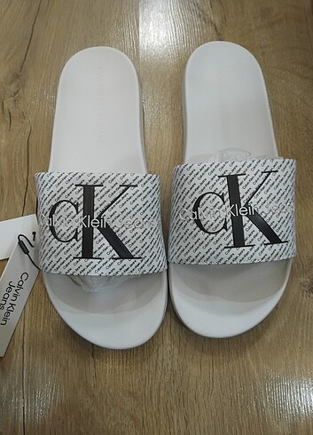 Calvin Klein Terlik
