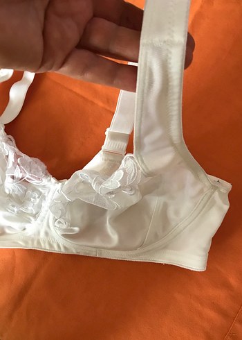Beyaz Nakışlı Sütyen 90 - Görsel 11