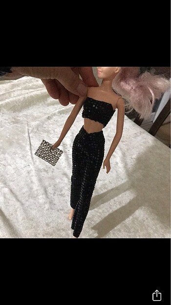Diğer Barbi kıyafetleri