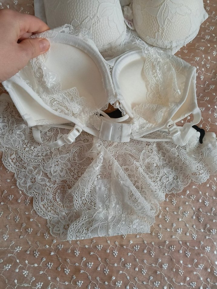 Beyaz Dantel Detaylı Bohem Sütyen75 bedeb - Görsel 2