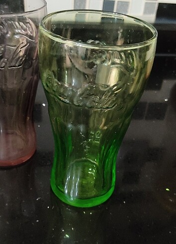 Beden çeşitli Renk 3 adet Coca Cola Bardağı
