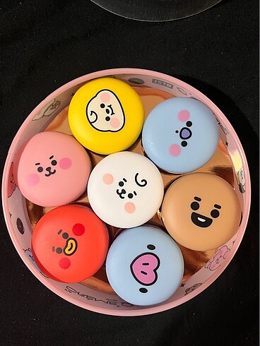 Sephora Bt21 lip balm