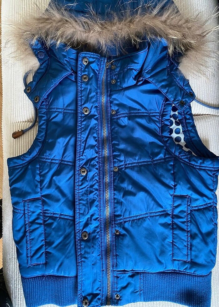 Koton kapüşonlu yelek - Görsel 4