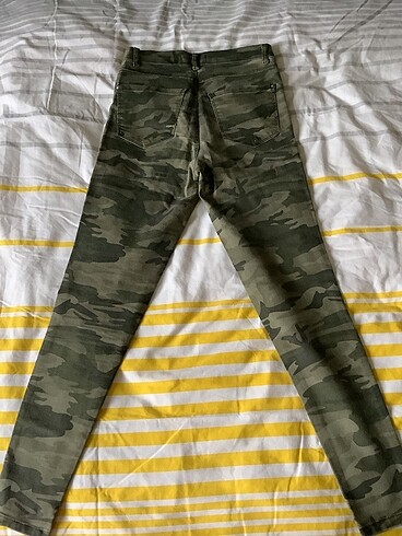 LC Waikiki LCW Young kamuflaj desen pantolon