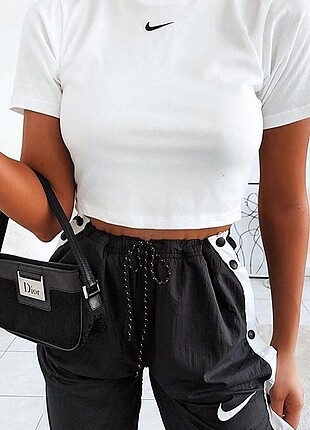 Crop T-shirt 