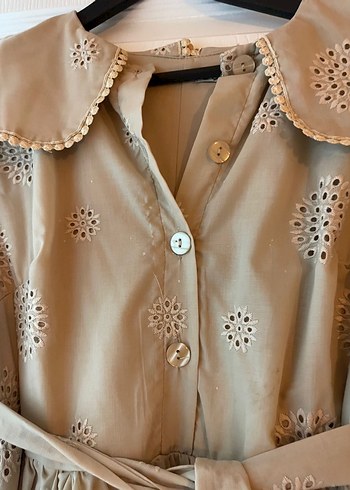 Bej Nakışlı Tesettür Elbise - Görsel 3