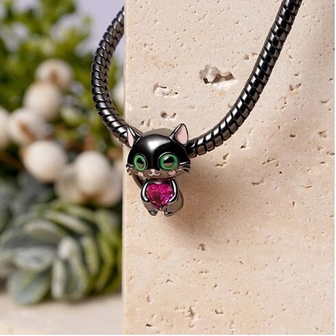 Beden Pandora Kedi Charm