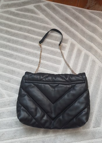Zara Siyah Deri Kadın Omuz Çantası