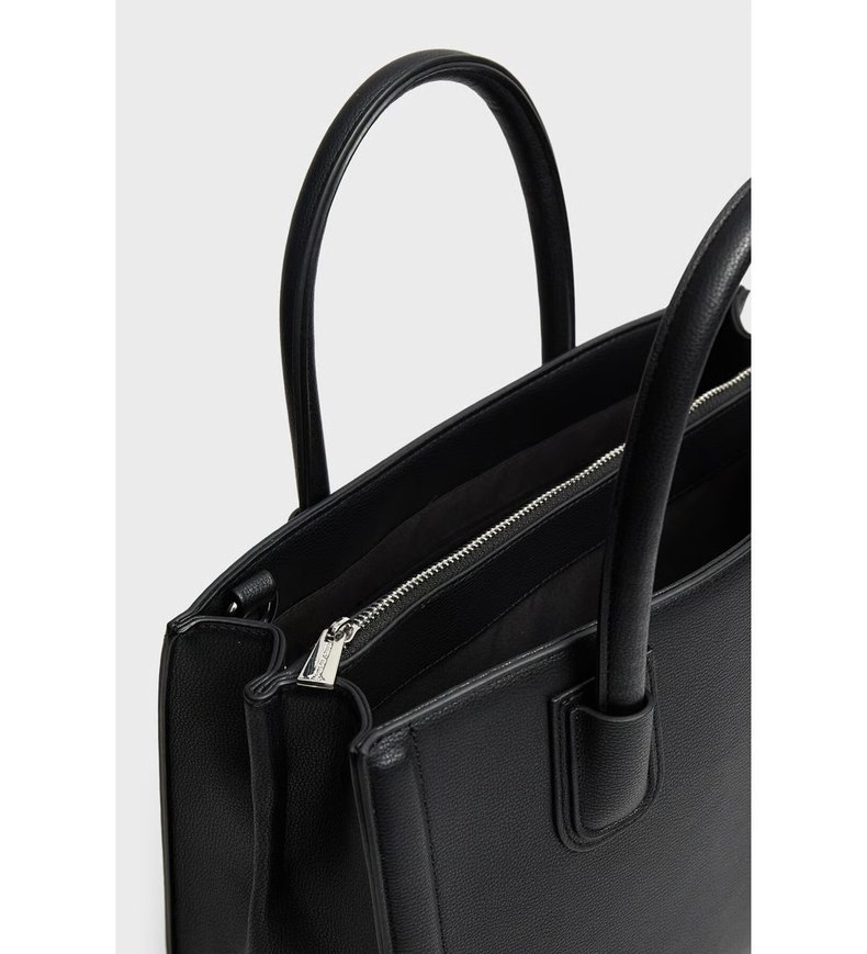 Siyah Parlak Deri Kadın Çanta - Görsel 4