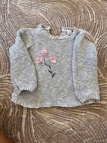 Kız bebek kıyafetleri