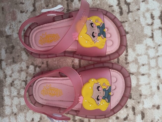 22 Beden Kız çocuk sandalet