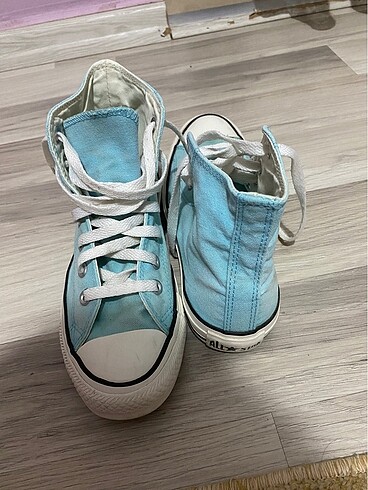 Mavi converse