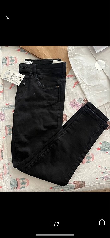 Zara jean