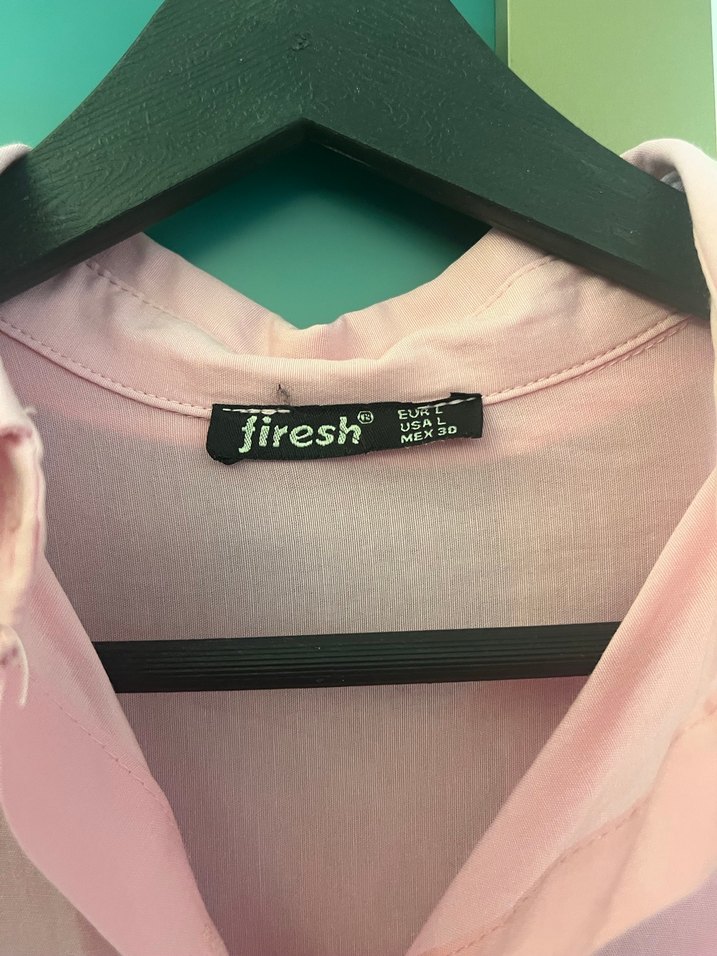 Pembe Düğmeli Salaş V Yaka Kadın Gömlek - Görsel 2