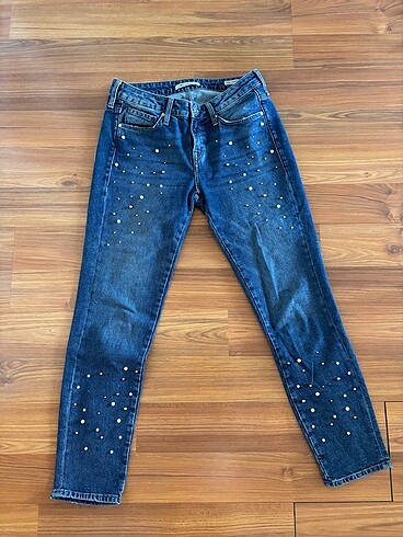 mavi jeans ada