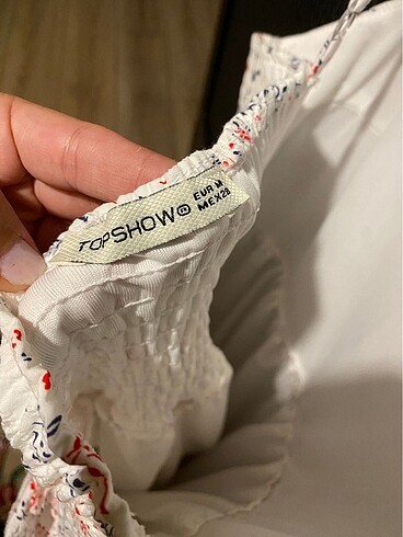 Beyaz Çiçekli Midi Elbise - Görsel 4