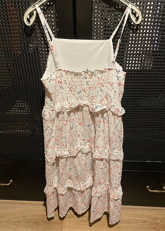 Beyaz Çiçekli Midi Elbise - Görsel 3