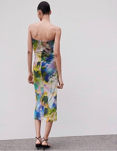 Zara Desenli Straplez Elbise - Görsel 3