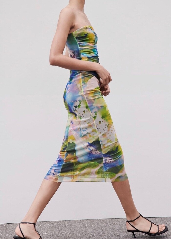 Zara Desenli Straplez Elbise - Görsel 4