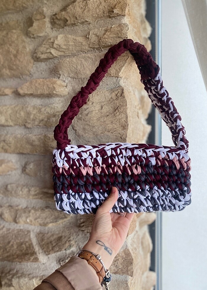 Örgü Baguetta Çanta - Görsel 2