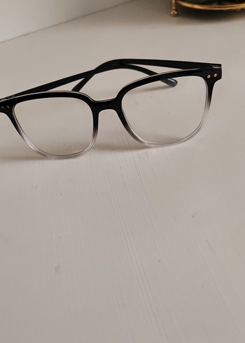 Şeffaf Gri Bej Minimalist Kadın erkek Gözlüğü - Görsel 3