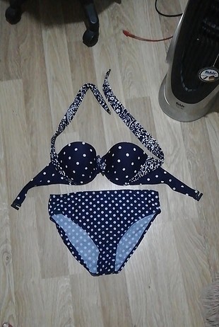 puantiyeli bikini 