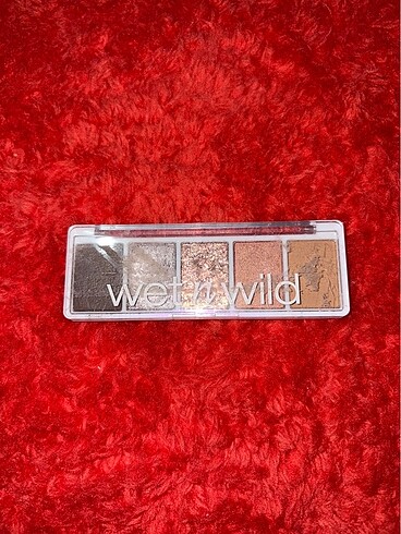 Wet n wild far paleti