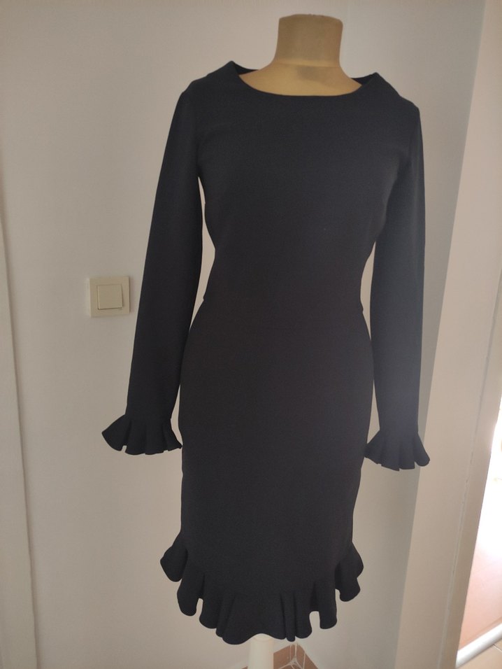 Uzun Kollu Siyah Elbise - Görsel 2