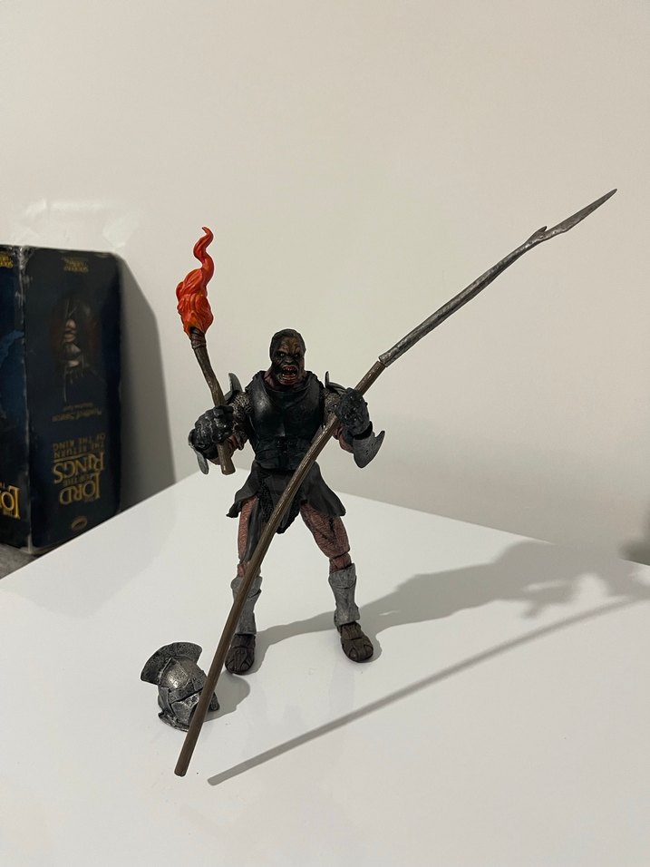 Toybiz Uruk-Hai Battle cry - Görsel 2