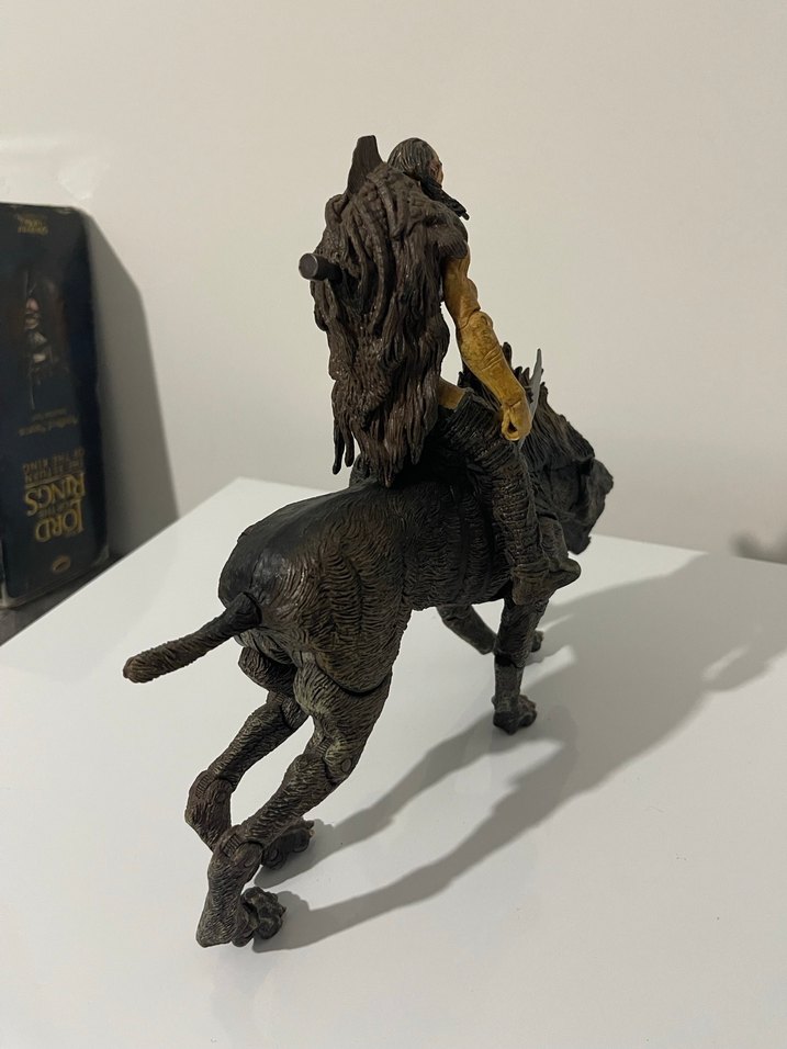 Toybis Sharku and Warg figürü - Görsel 3