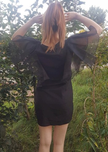 Siyah Mini V Yaka Fırfırlı Gotik Elbise - Görsel 2