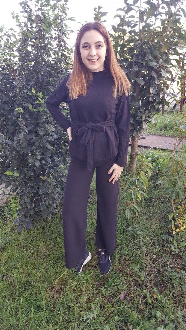 Siyah Uzun Kollu Belden Bağlamalı Takım - Görsel 3