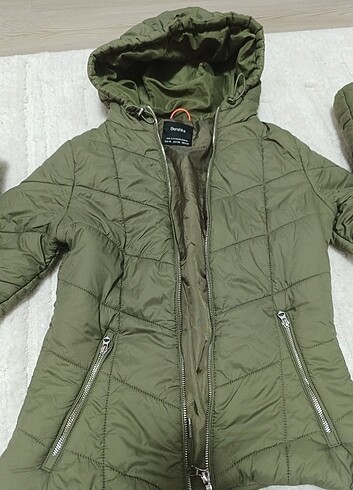 xs Beden Bershka şişme mont