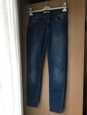 38 Beden Mavi Jean