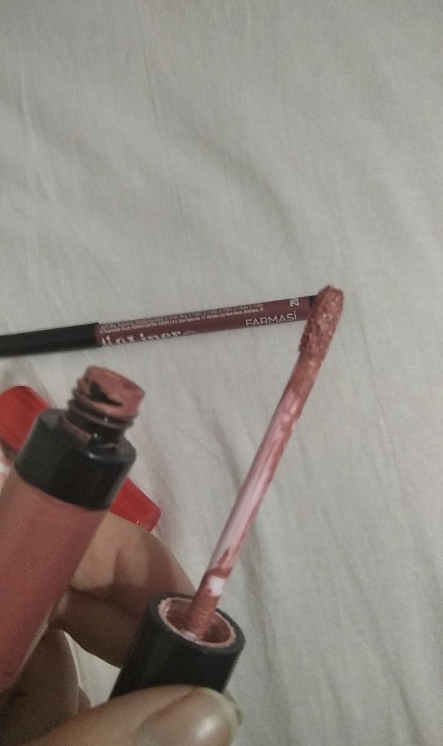 Pastel Kırmızı Ruj ve Dudak Ürünleri Seti - Görsel 5