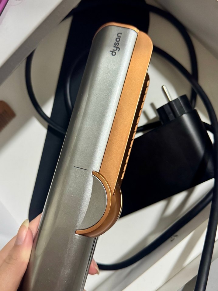 Dyson airstrait saç şekillendirici düzleştirici garantili - Görsel 2