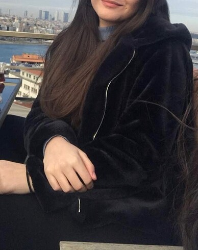 Zara Siyah kürk