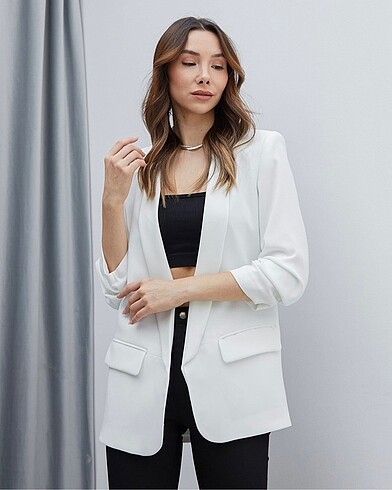 Beyaz blazer ceket