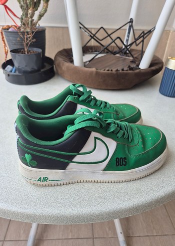 Nike 42