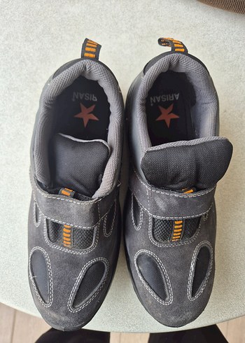 Arısan iş ayakkabısı - Görsel 2