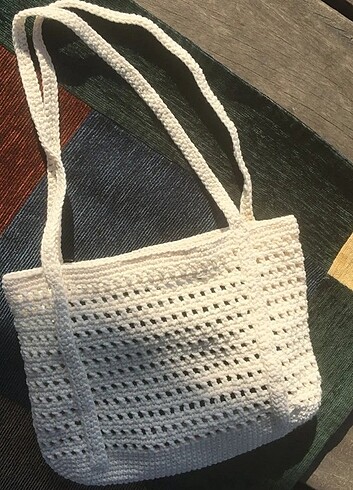 Stradivarius modeli örgü çanta 