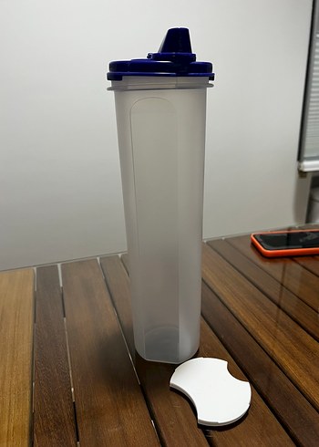 Beden Tupperware yağdanlık