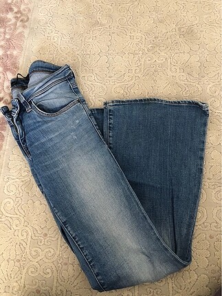 Mavi jeans ispanyol paça pantolon