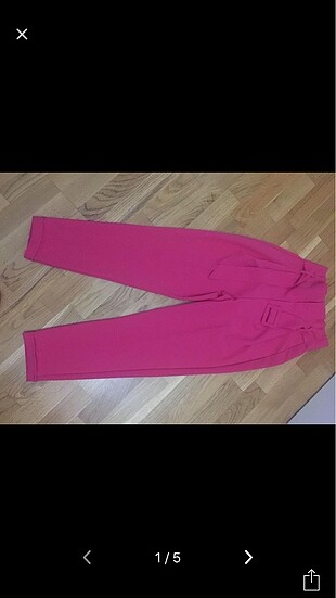 Pembe pantolon