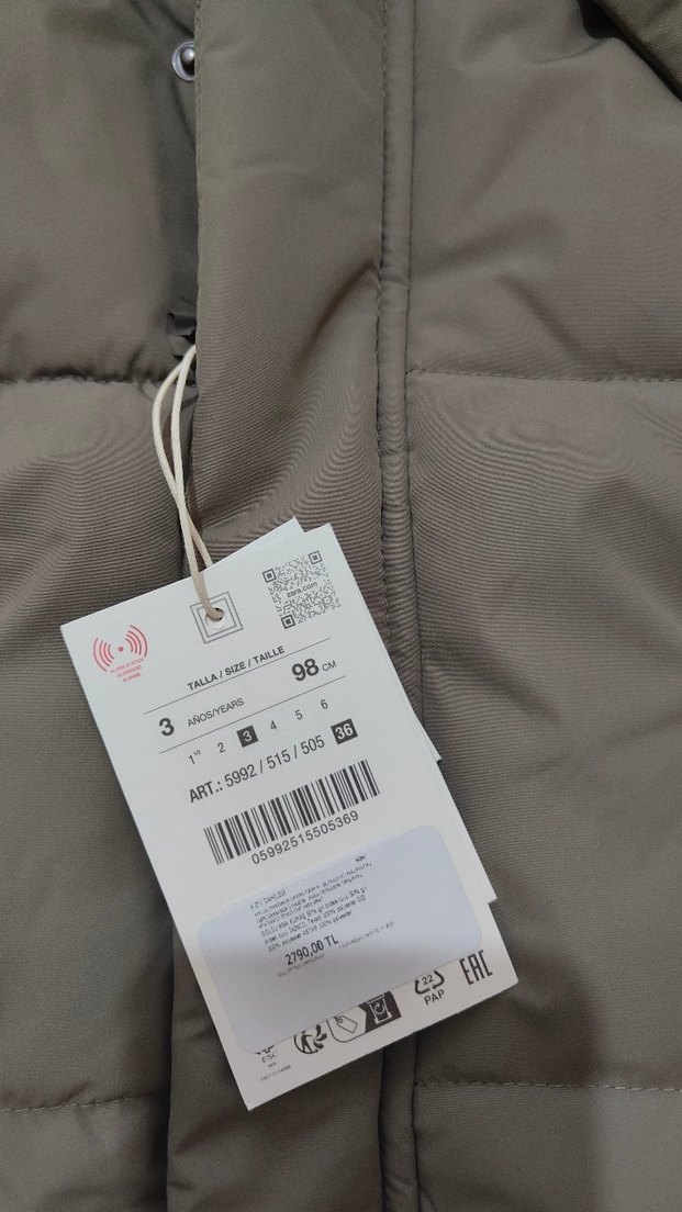 Zara Kürklü Kapüşonlu Erkek Çocuk Mont - Görsel 2