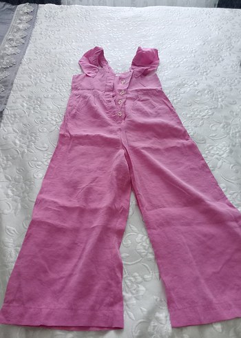 Kızlar için düğmeli pembe keten tulum