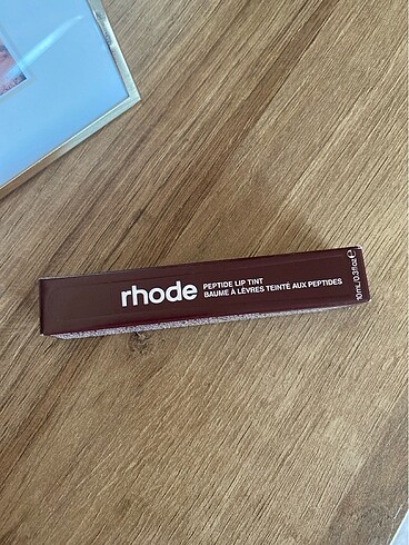 Rhode espresso lip balm