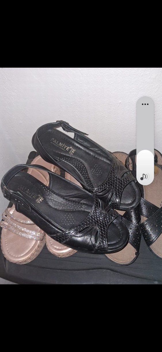 Siyah Yılan Desenli Dolgu Topuklu Kadın Sandalet - Görsel 5