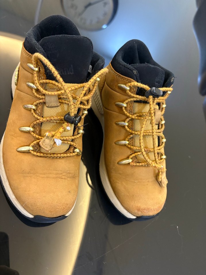 TIMBERLAND 31 numara çocuk botu - Görsel 3