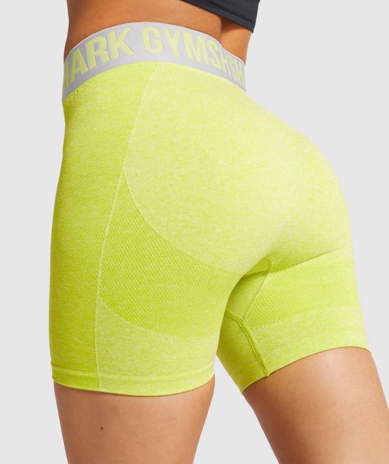 Gymshark orjinal kalça desenli kısa tayt - Görsel 4